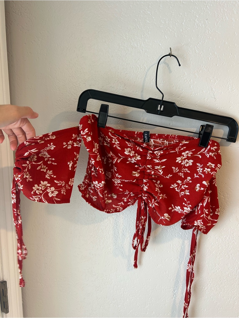 Red Floral Drawstring Top & Short Set - Picture 2 of 3